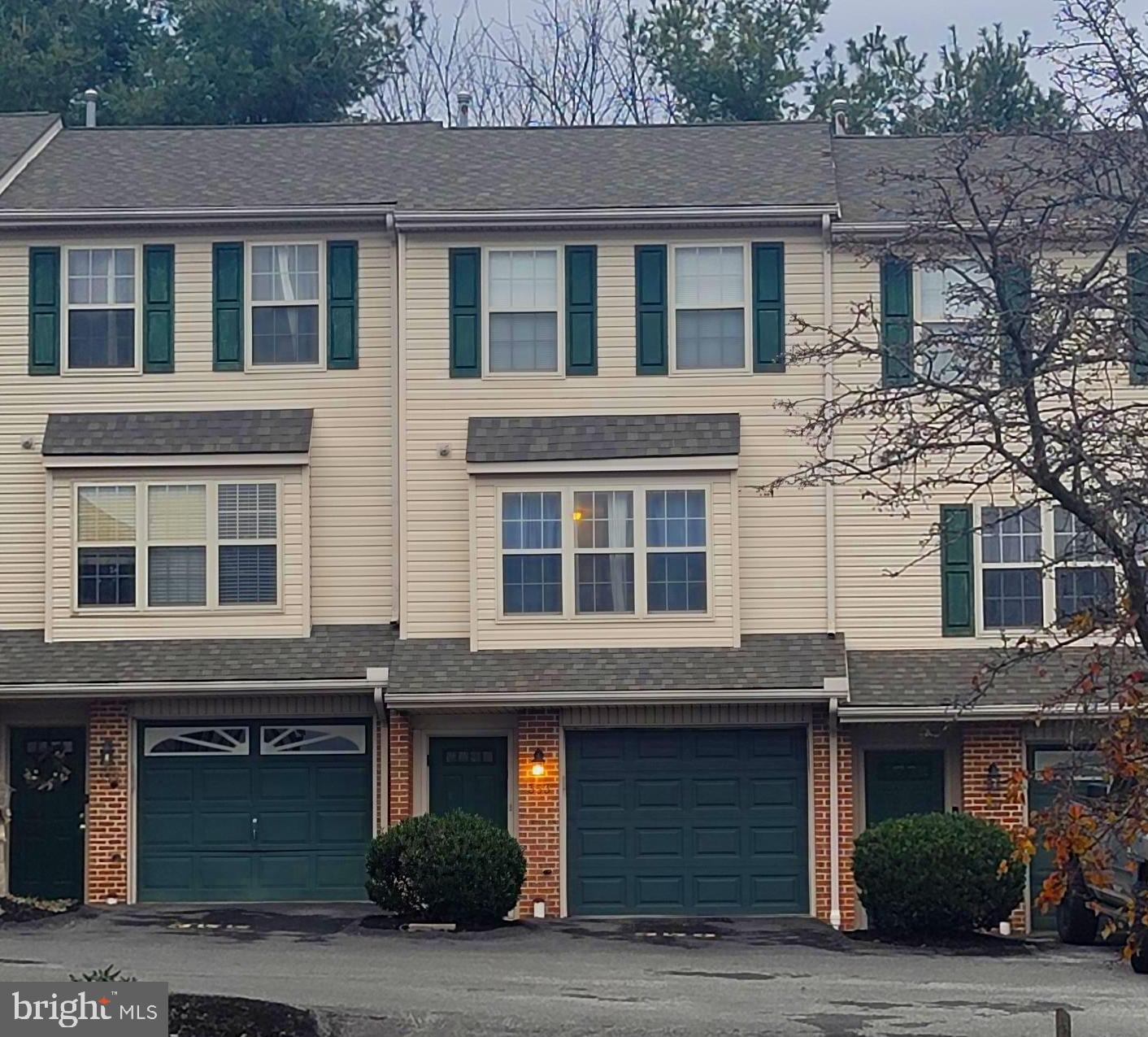 353 Country Club Road, Unit 28 Red Lion, PA 17356 - Photo 1 of 1 Gallery Image 1