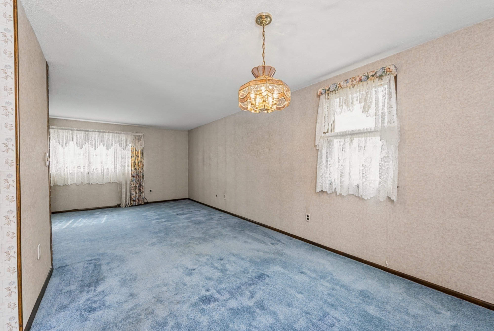 33 Nolte Road Billerica, MA 01821 - Photo 7 of 42 Gallery Image 7