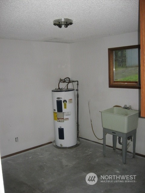 2466 North Shore Road Bellingham, WA 98226 - Photo 19 of 23 a view of workspace