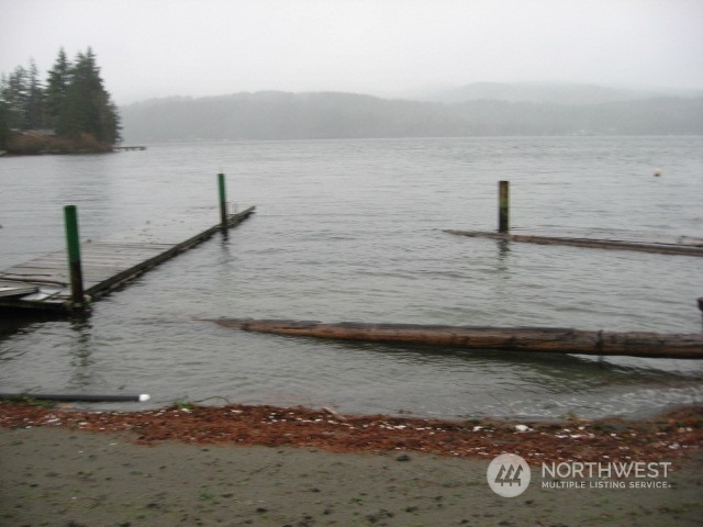 2466 North Shore Road Bellingham, WA 98226 - Photo 2 of 23 a view of ocean