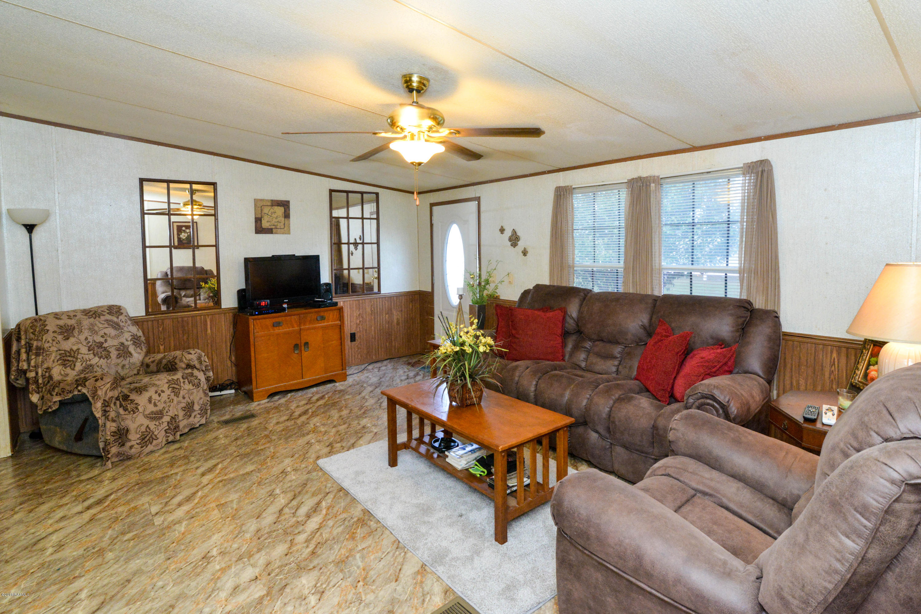 804 Troy Road New Iberia, LA 70563 - Photo 4 of 16 DSC_0502