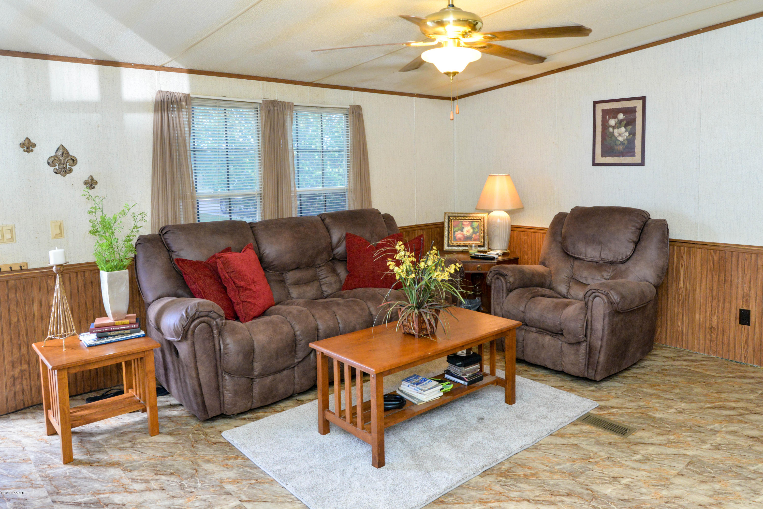 804 Troy Road New Iberia, LA 70563 - Photo 5 of 16 DSC_0501