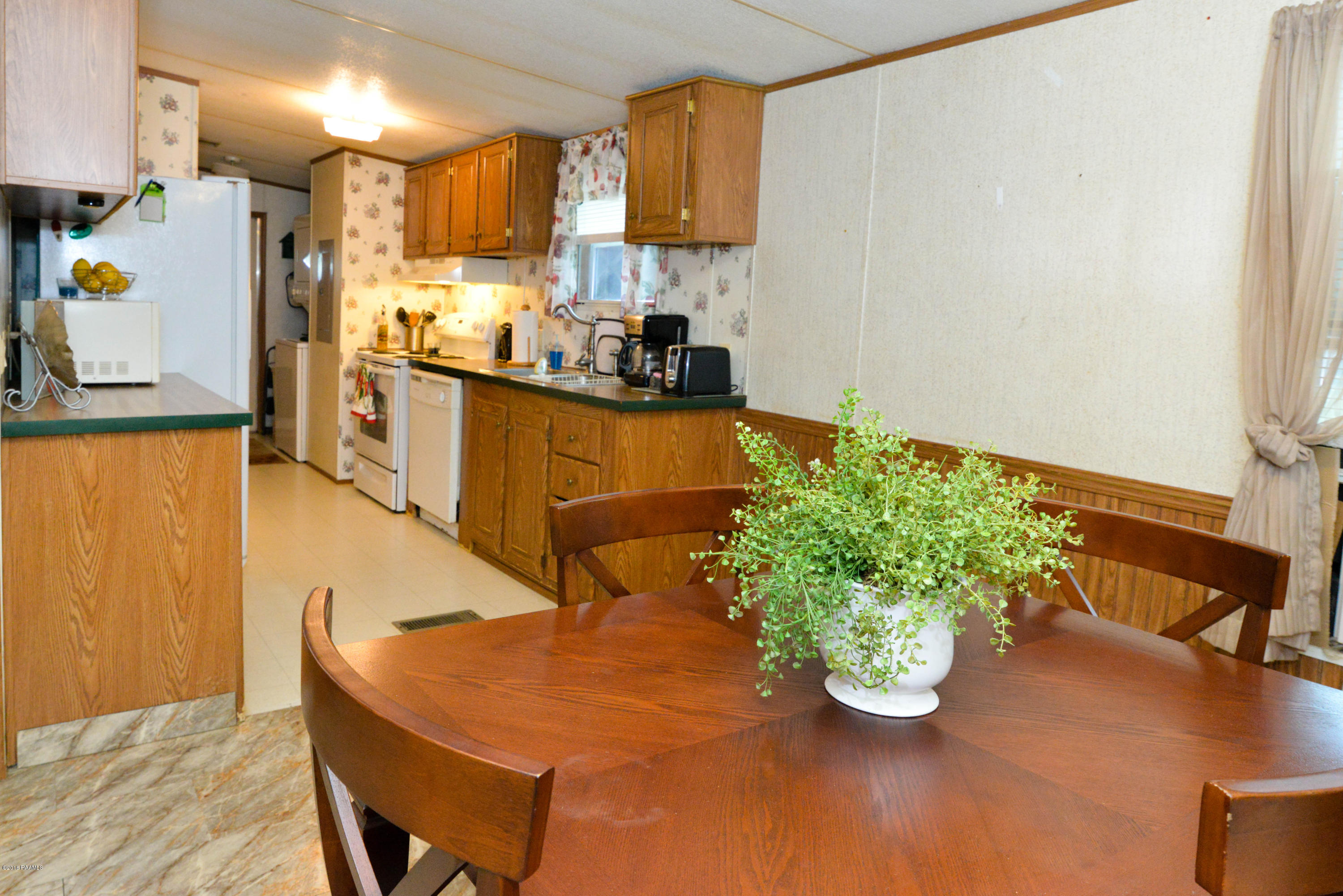 804 Troy Road New Iberia, LA 70563 - Photo 7 of 16 DSC_0506