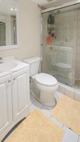 $219,899 | 7401 Northwest 16th Street, Unit 207, Plantation, FL 33313