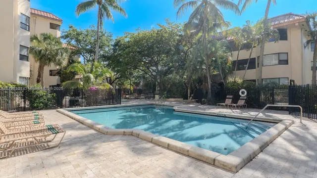 $219,899 | 7401 Northwest 16th Street, Unit 207, Plantation, FL 33313