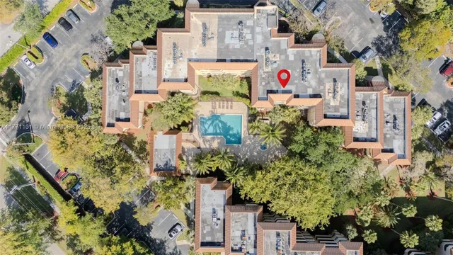 $219,899 | 7401 Northwest 16th Street, Unit 207, Plantation, FL 33313