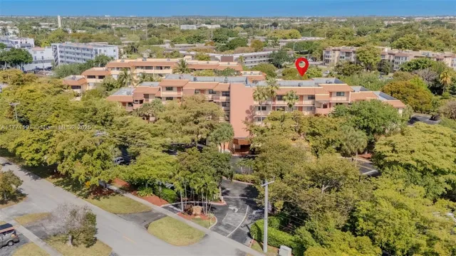 $219,899 | 7401 Northwest 16th Street, Unit 207, Plantation, FL 33313