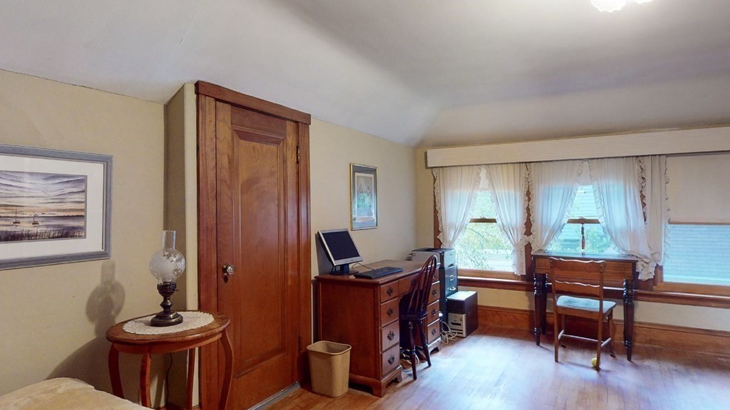 19 Nottingham Road Worcester, MA 01609 - Photo 28 of 36 Gallery Image 28