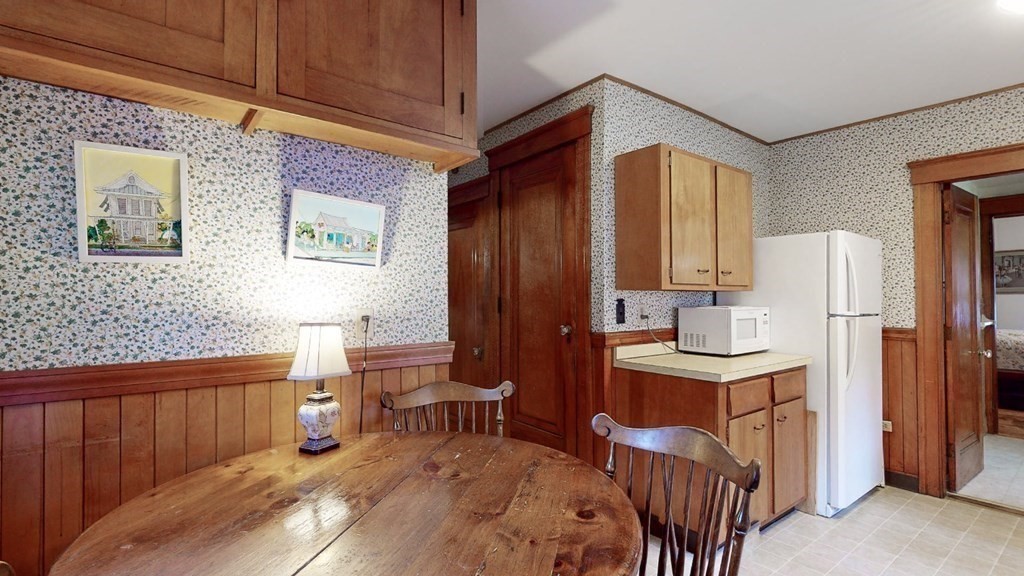 19 Nottingham Road Worcester, MA 01609 - Photo 9 of 36 Gallery Image 9