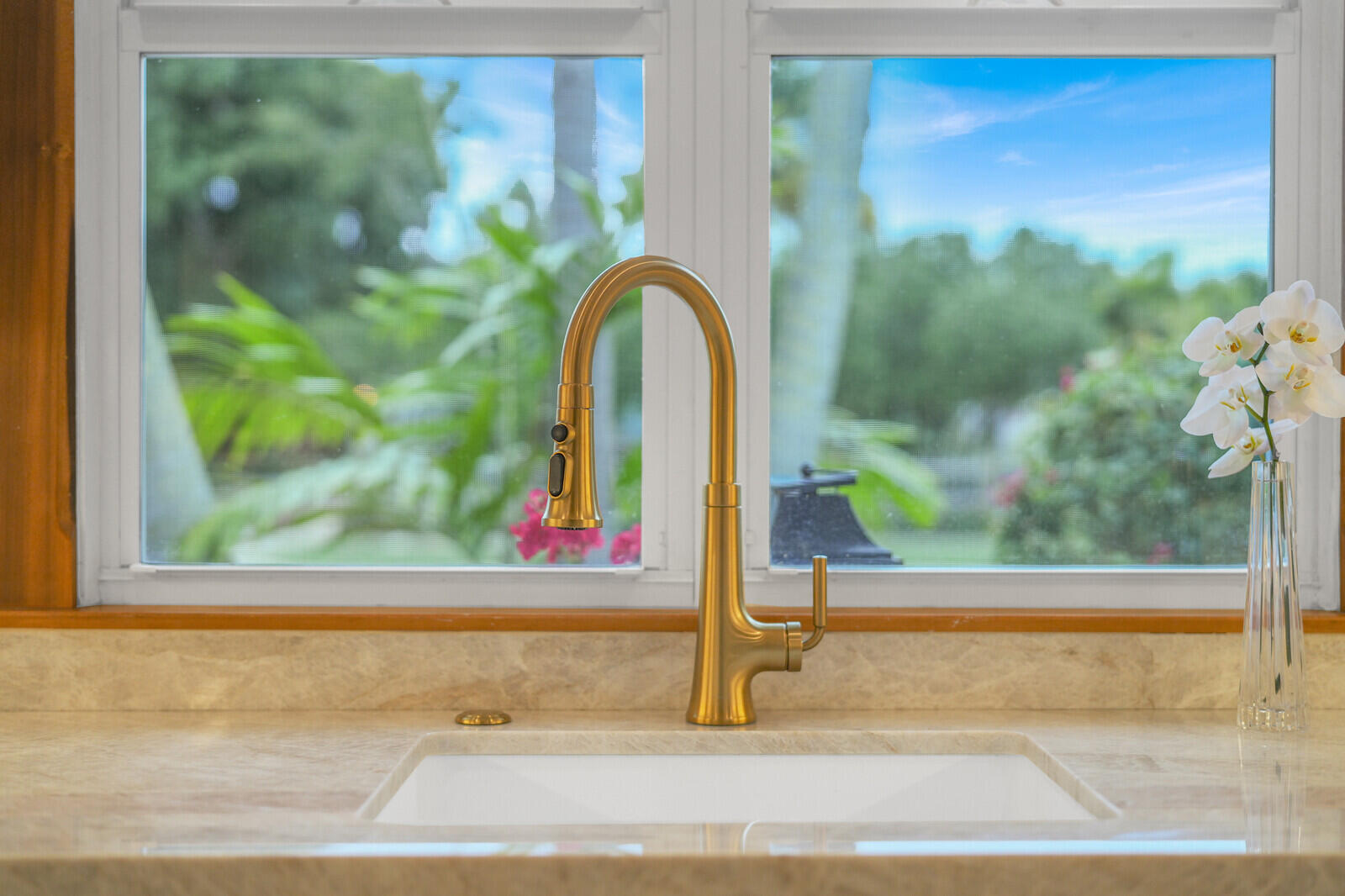 118 Dixie Boulevard Delray Beach, FL 33444 - Photo 17 of 62 Granite composite sink