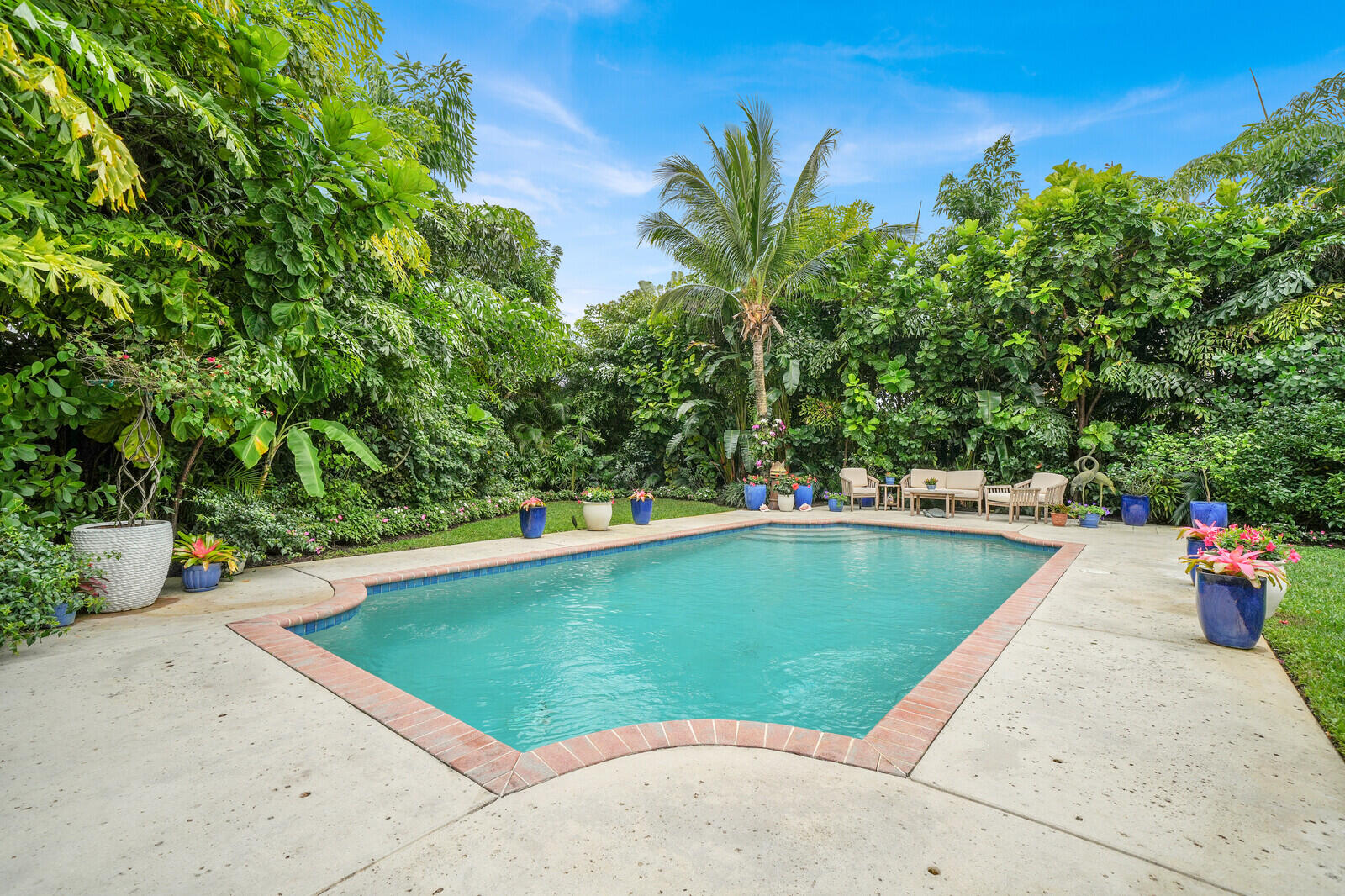 118 Dixie Boulevard Delray Beach, FL 33444 - Photo 35 of 62 15 x 30 Pool
