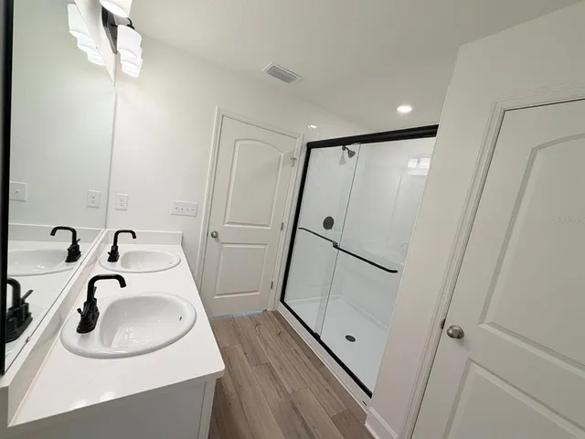 $2,300 | 10423 Plumbago Lane, Riverview, FL 33578