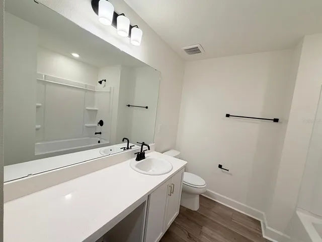 $2,300 | 10423 Plumbago Lane, Riverview, FL 33578