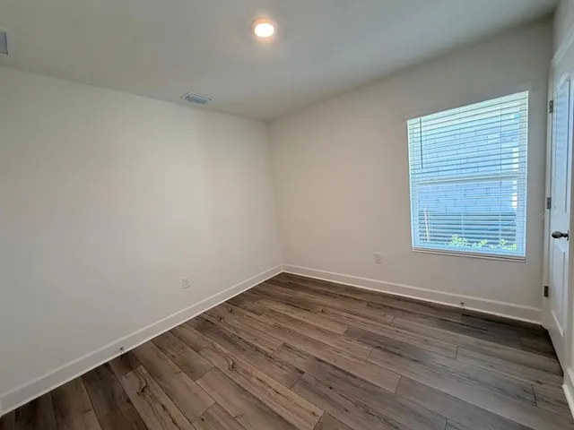 $2,300 | 10423 Plumbago Lane, Riverview, FL 33578