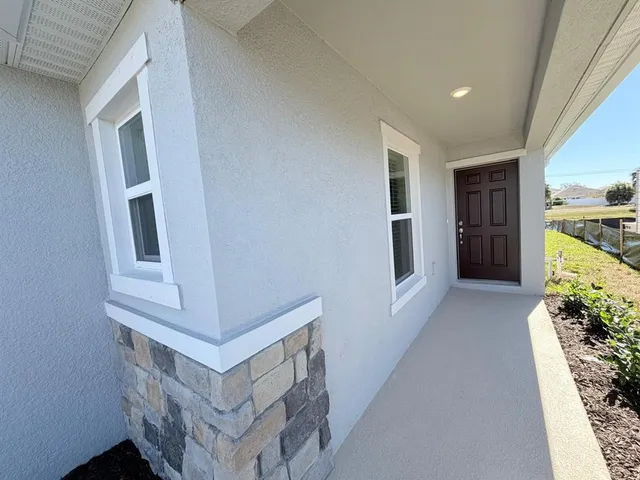 $2,300 | 10423 Plumbago Lane, Riverview, FL 33578