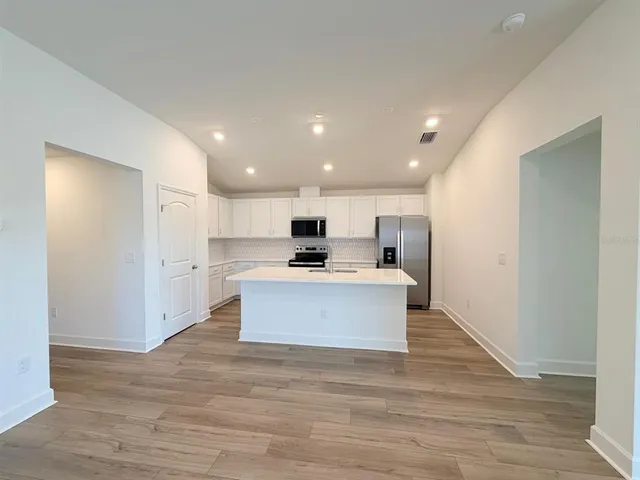 $2,300 | 10423 Plumbago Lane, Riverview, FL 33578