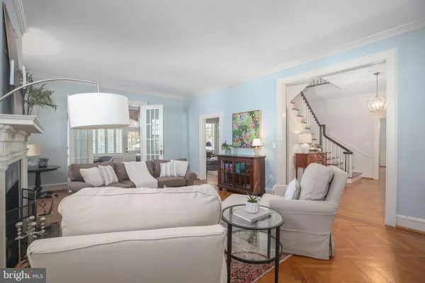 a bedroom with a bed and a table in it