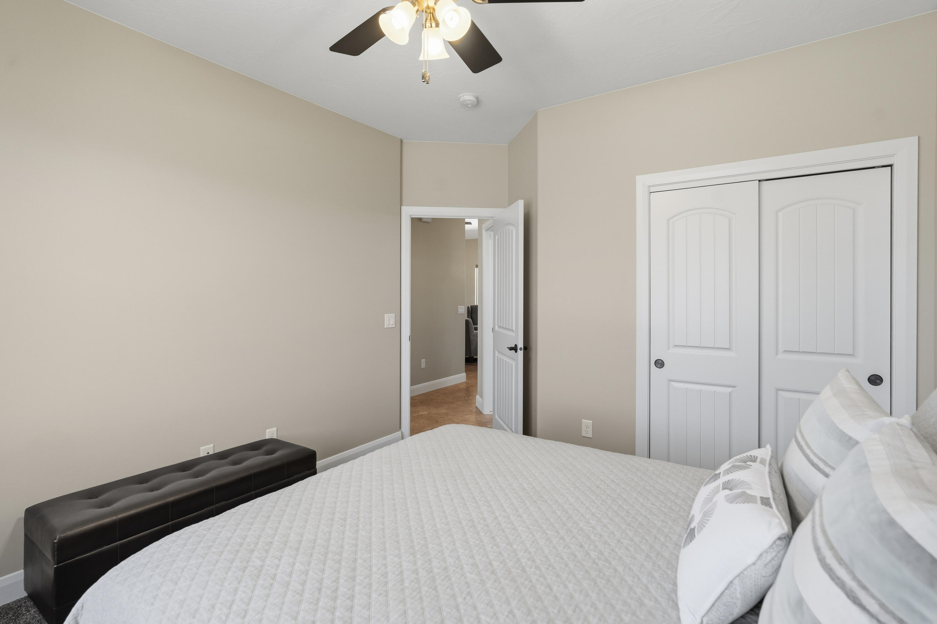 260 North 1240 West St. George, UT 84770 - Photo 26 of 32 DSC04407