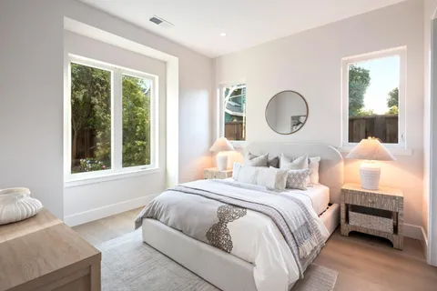 $9,700,000 | 854 Cambridge Avenue, Menlo Park, CA 94025