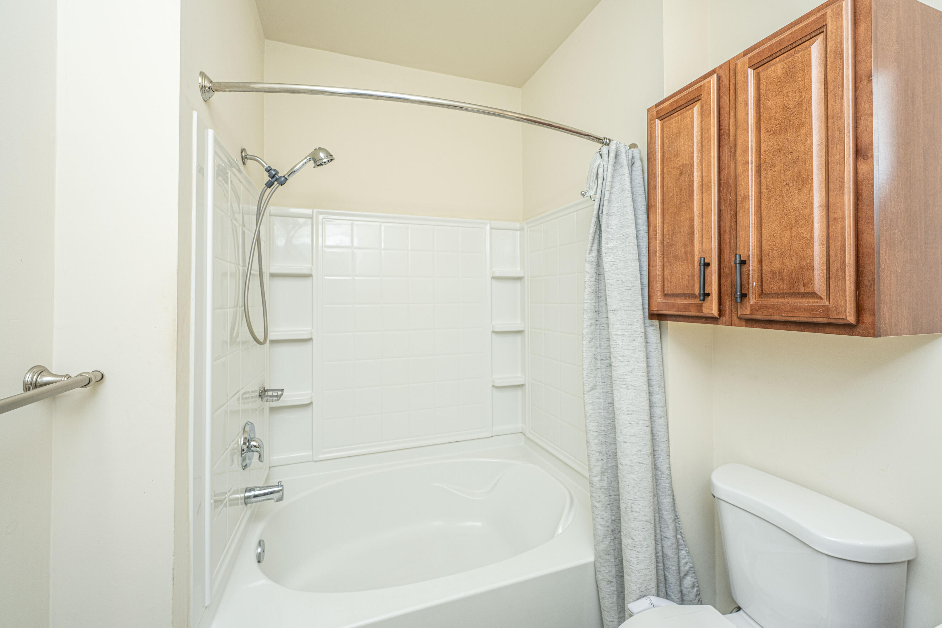 4654 Palm View Circle North Charleston, SC 29418 - Photo 27 of 44 Bathroom