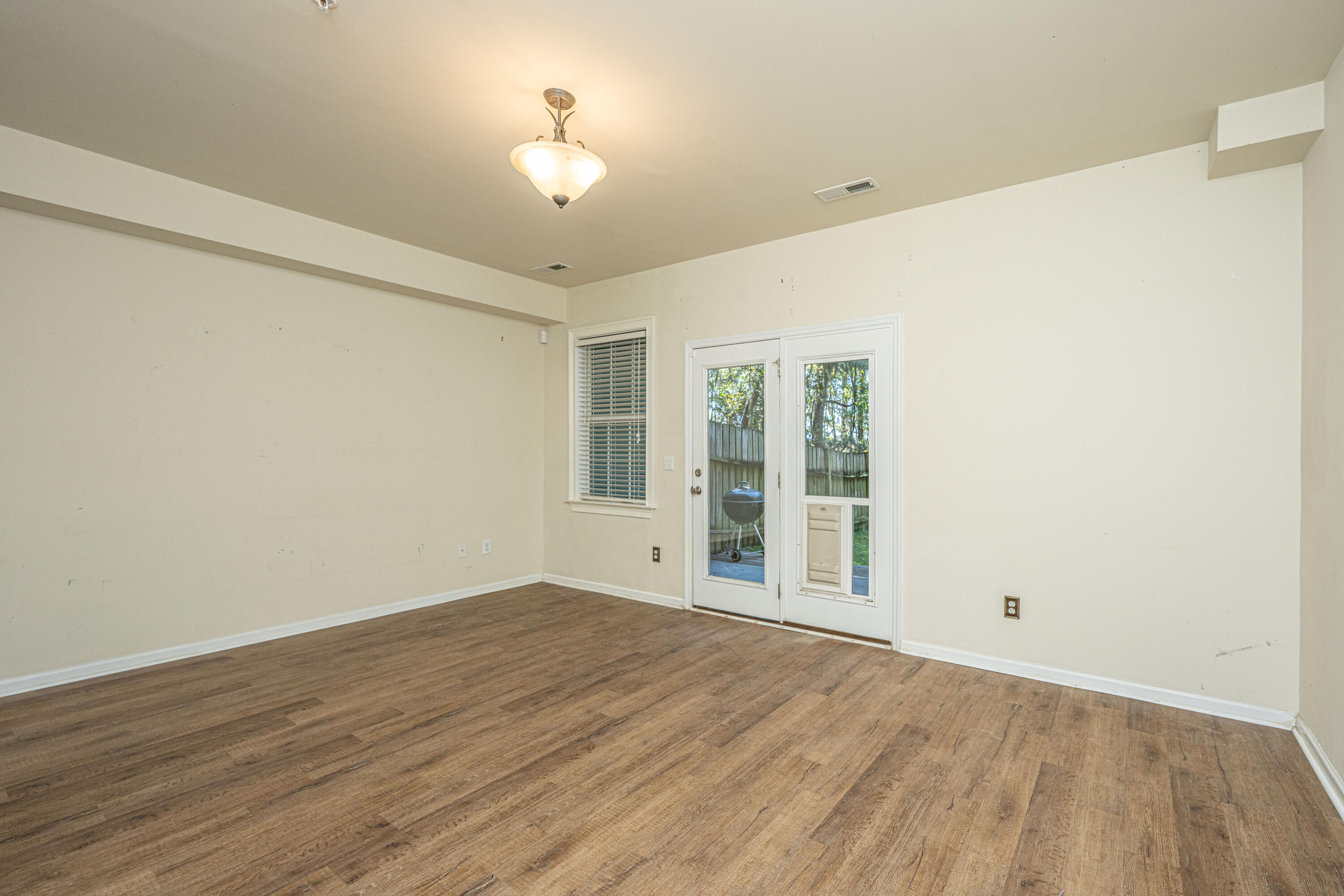 4654 Palm View Circle North Charleston, SC 29418 - Photo 30 of 44 Bonus room