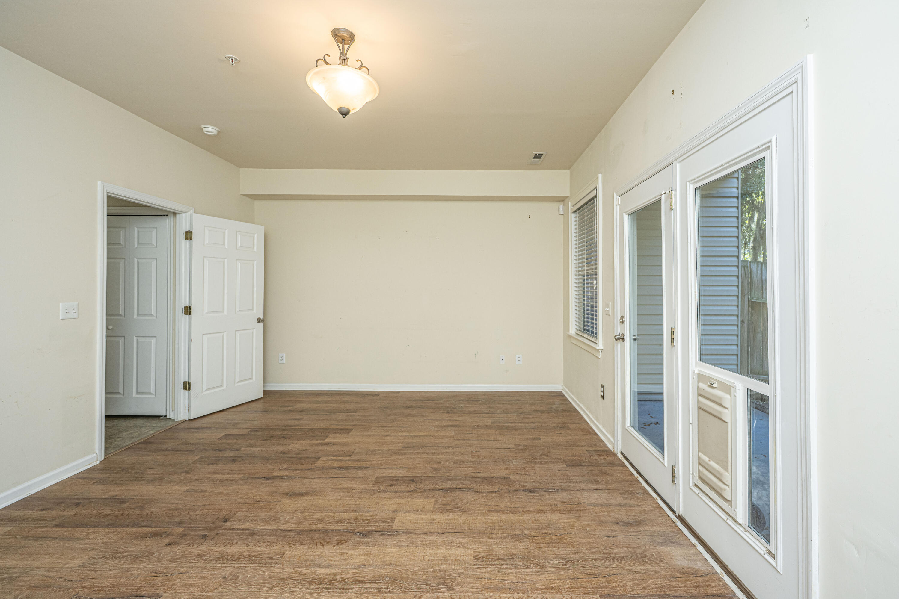 4654 Palm View Circle North Charleston, SC 29418 - Photo 31 of 44 Bonus room