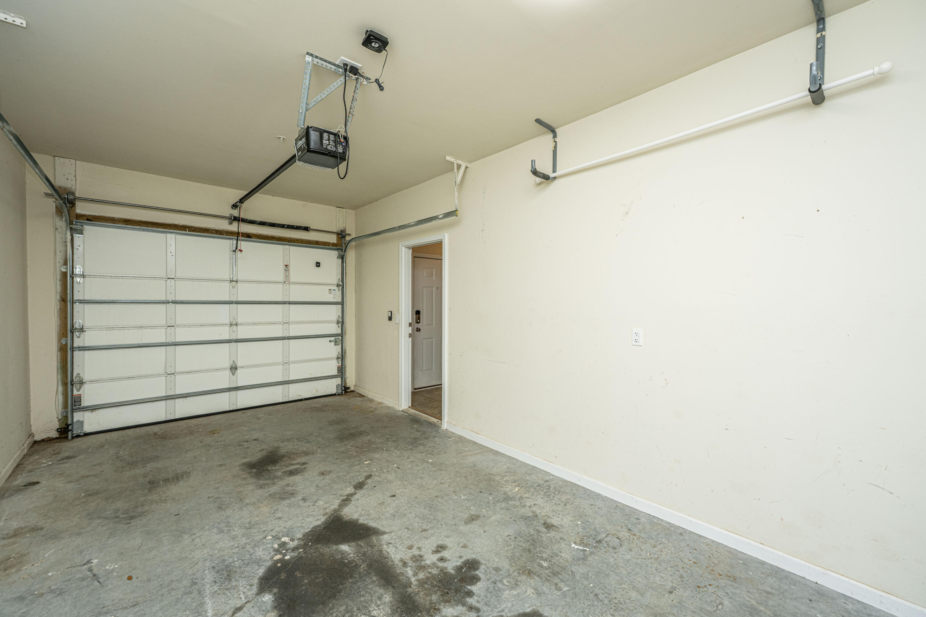 4654 Palm View Circle North Charleston, SC 29418 - Photo 38 of 44 Garage