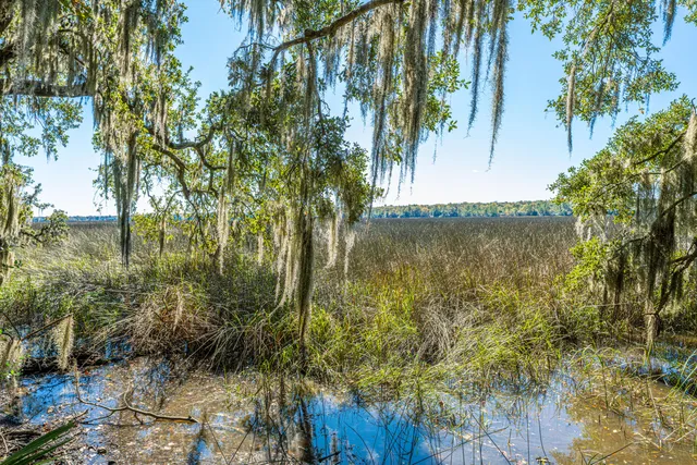 $279,500 | 4654 Palm View Circle, North Charleston, SC 29418