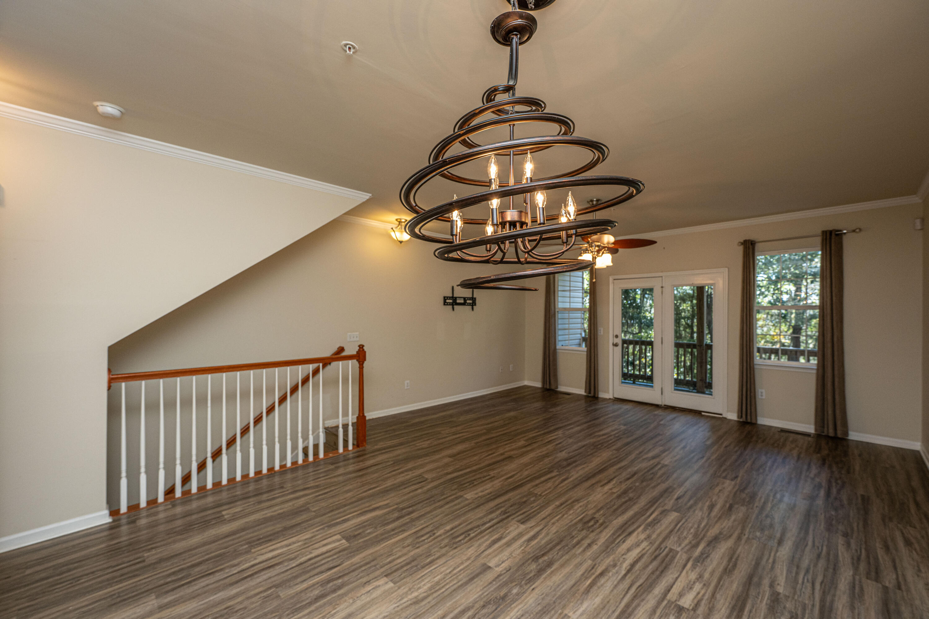 4654 Palm View Circle North Charleston, SC 29418 - Photo 5 of 44 Living room