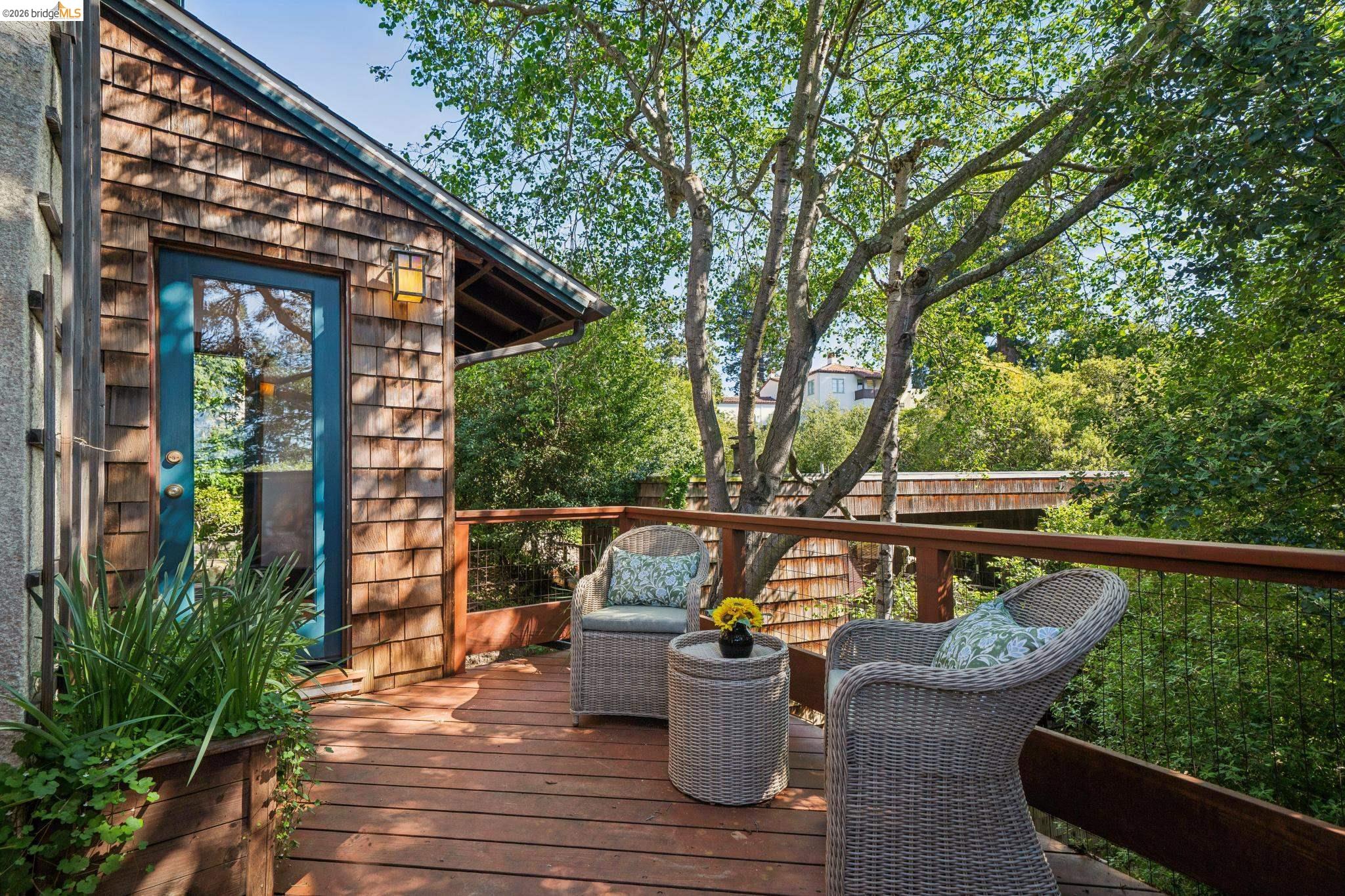 813 San Diego Road Berkeley, CA 94707 - Photo 11 of 60