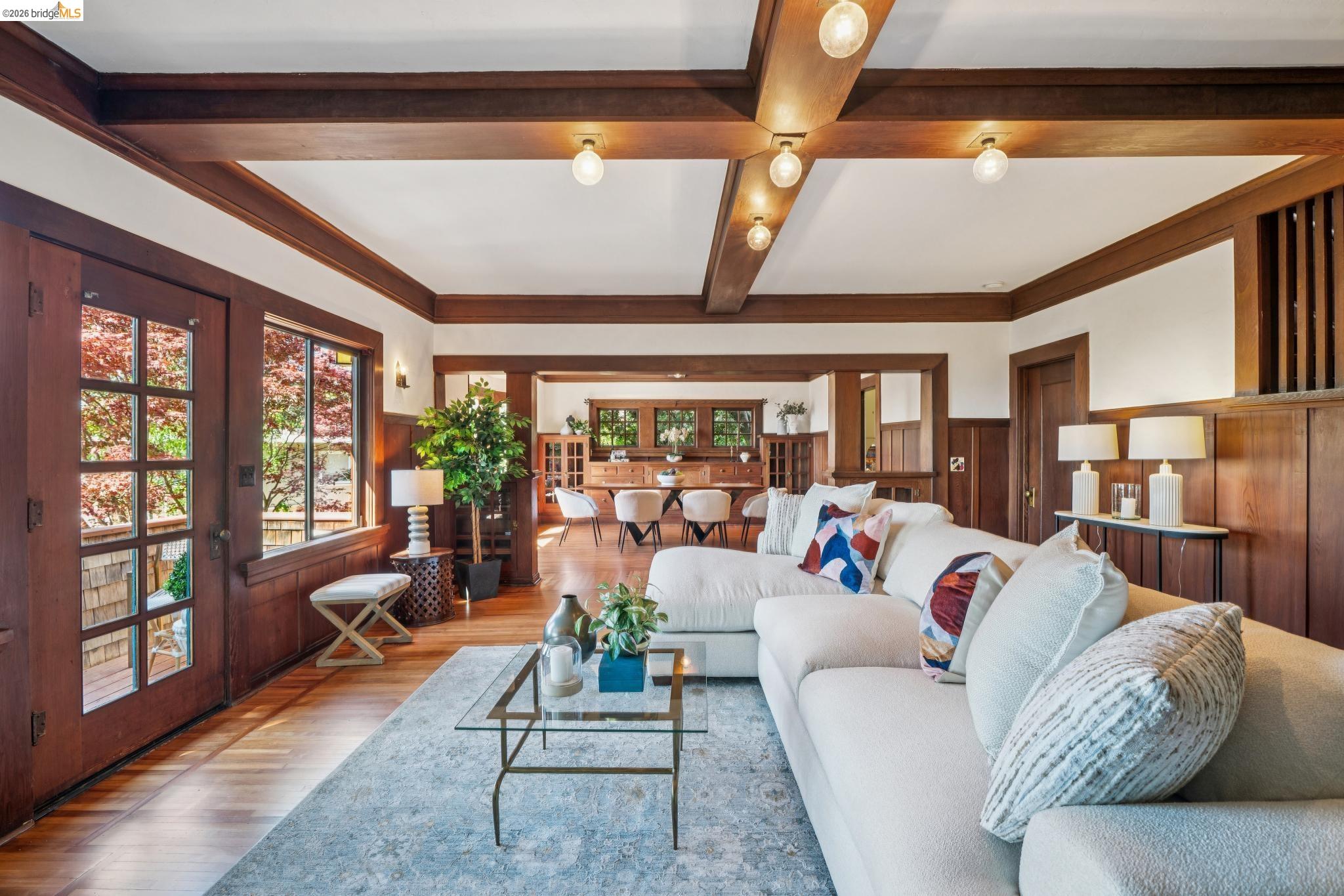 813 San Diego Road Berkeley, CA 94707 - Photo 4 of 60