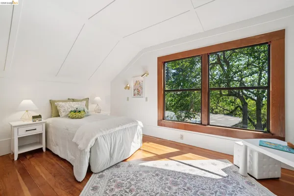 $1,850,000 | 813 San Diego Road, Berkeley, CA 94707