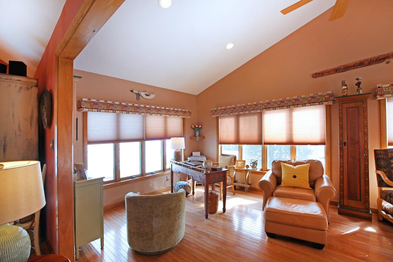 1 Grandview Avenue Derry, NH 03038 - Photo 23 of 60
