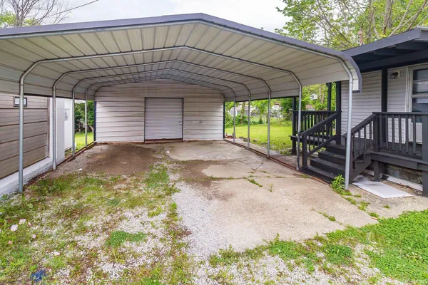 $150,000 | 304 East Lincoln Avenue, Chandler, IN 47610