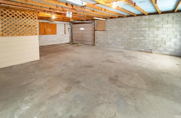 $150,000 | 304 East Lincoln Avenue, Chandler, IN 47610
