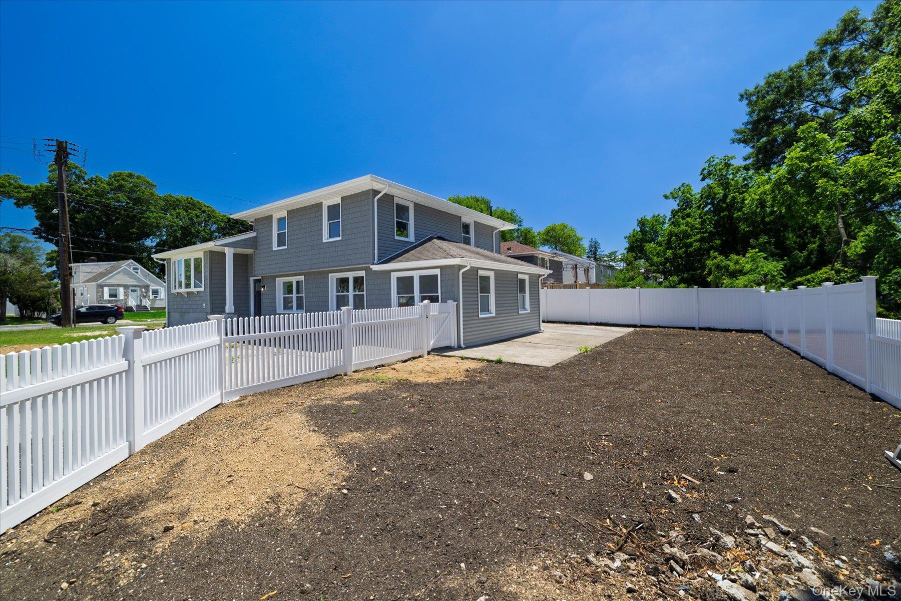 62 Alhambra Road Baldwin, NY 11575 - Photo 34 of 35