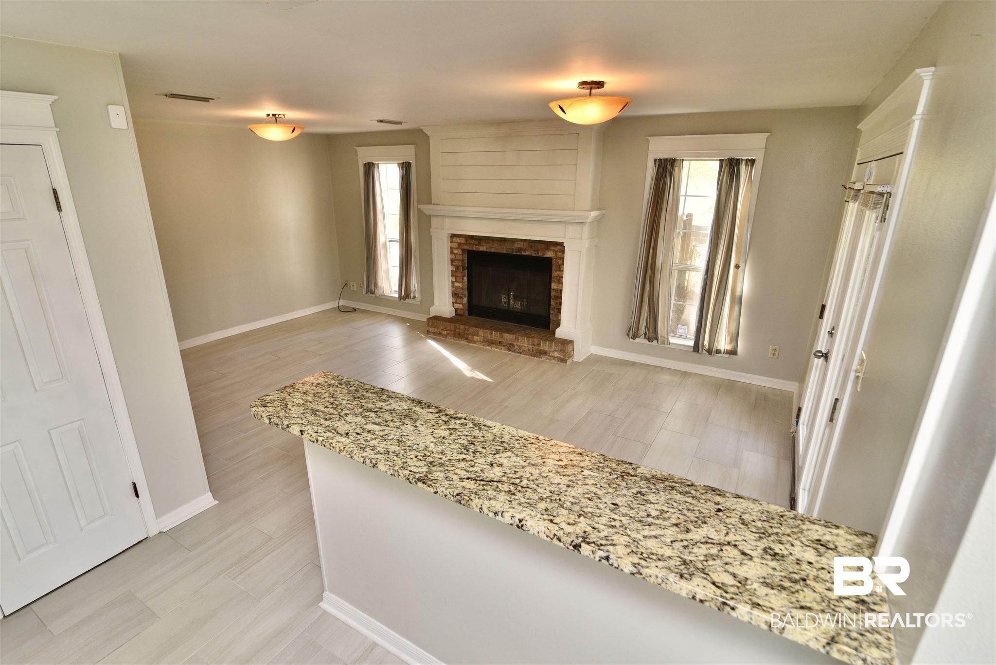 203 Ridgewood Drive Daphne, AL 36526 - Photo 20 of 46