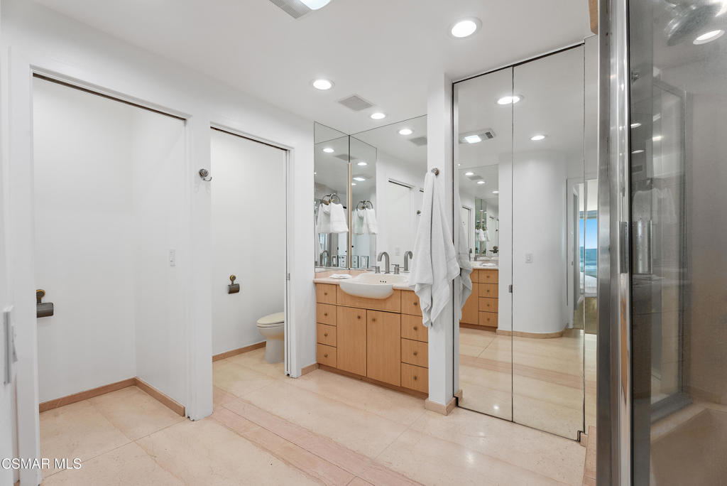 4 Jib Street, Unit 13 Marina del Rey, CA 90292 - Photo 21 of 53 a bathroom with a shower and a sink