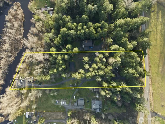 $799,999 | 34315 Tanwax Drive East, Eatonville, WA 98328