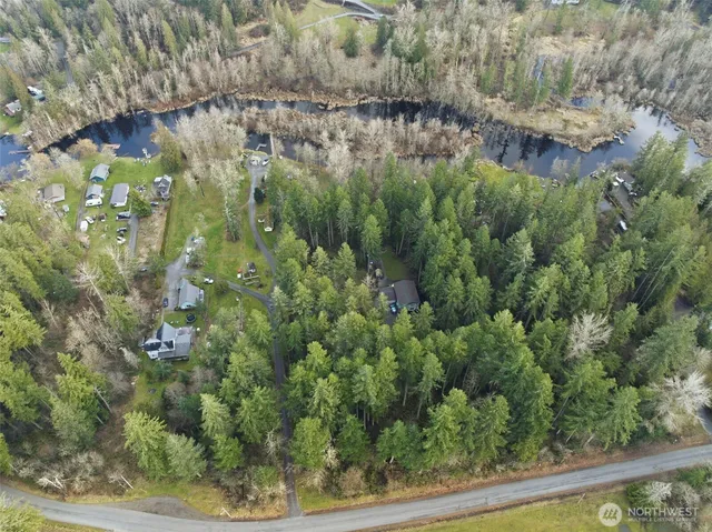 $799,999 | 34315 Tanwax Drive East, Eatonville, WA 98328