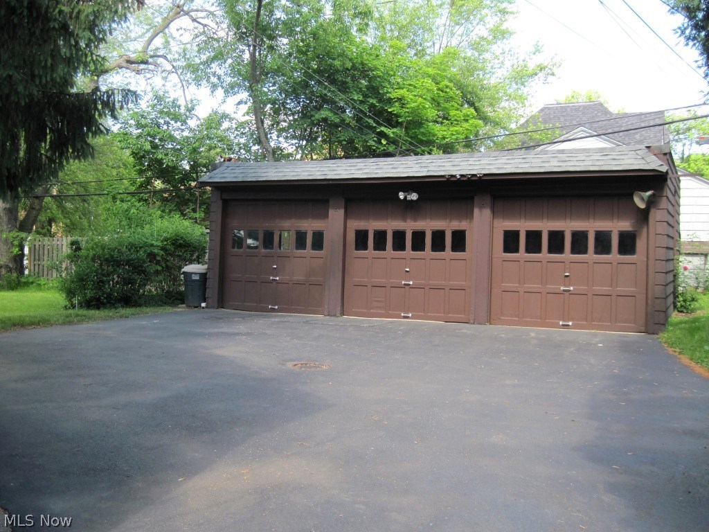 3525 Daleford Road Cleveland, OH 44120 - Photo 18 of 18