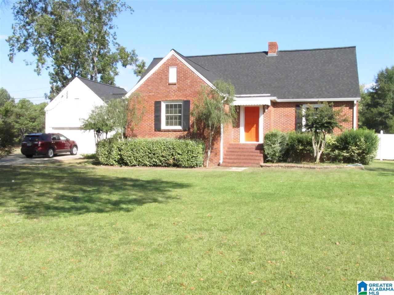 4580 Eulaton Road Anniston, AL 36201 - Photo 4 of 38