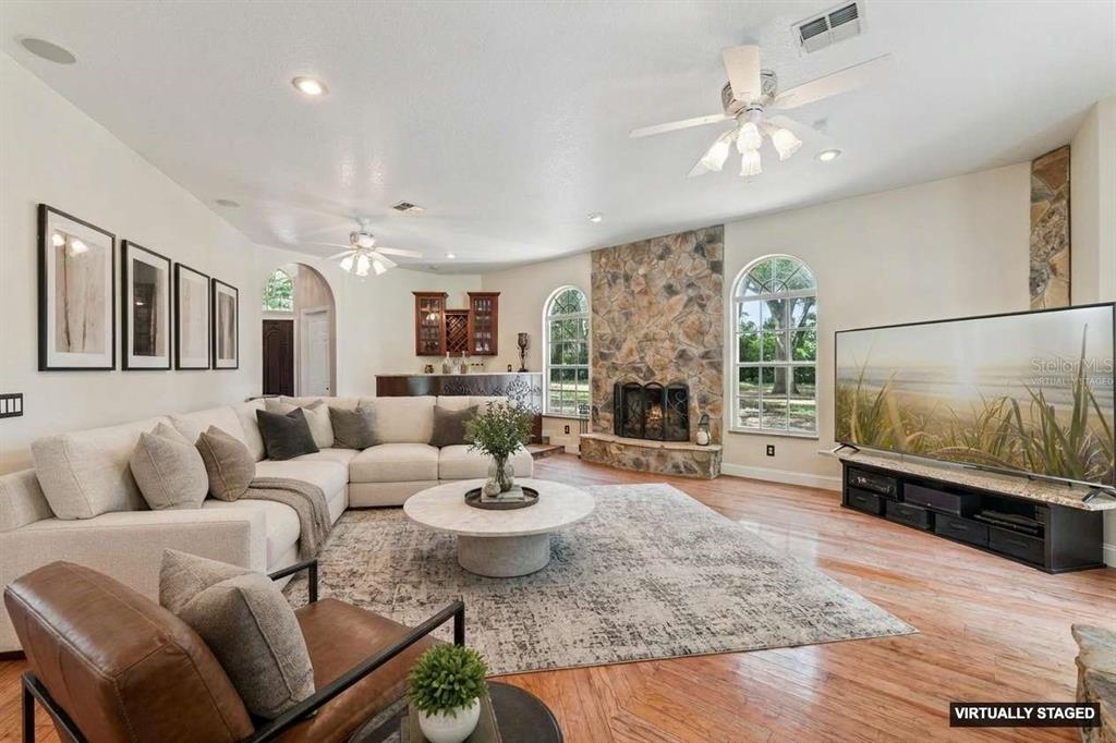 4275 Round Lake Road Apopka, FL 32712 - Photo 13 of 64