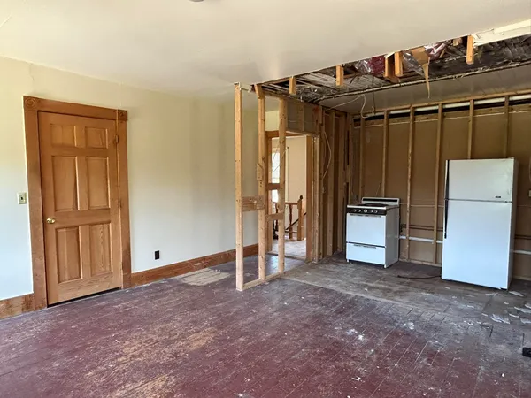 $79,900 | 3 Center Hill Road, Weld, ME 04285