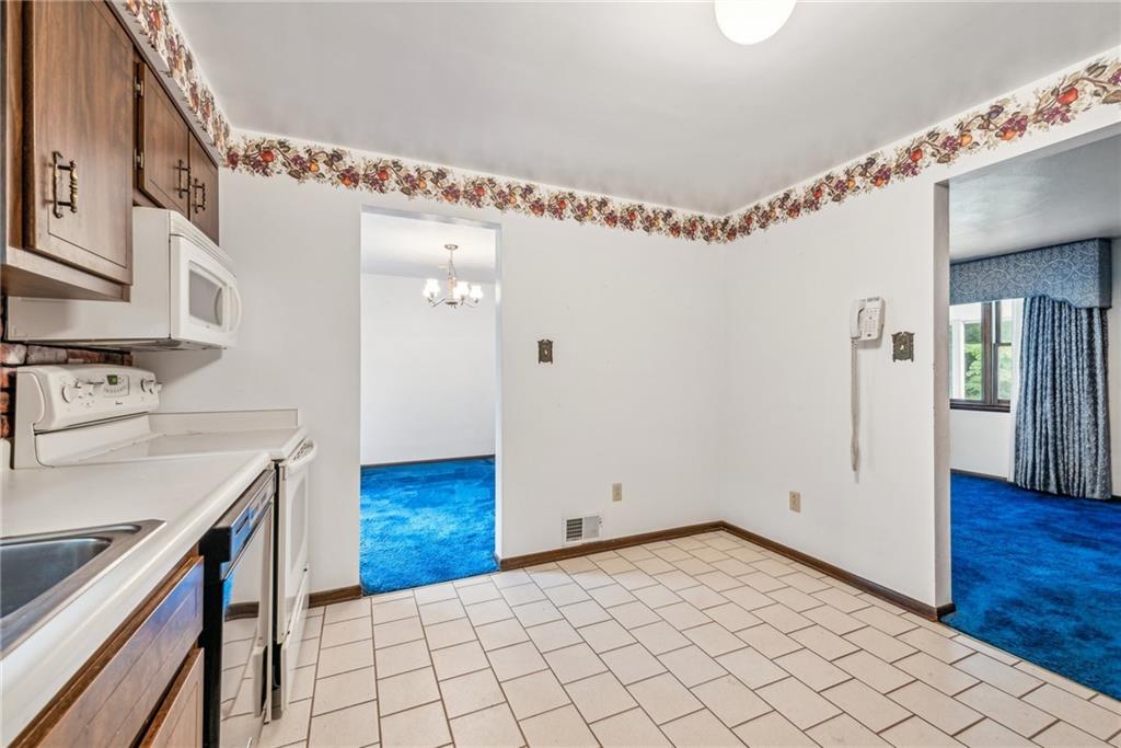 2670 Bickerstaff Road Irwin, PA 15642 - Photo 12 of 32 Gallery Image 12