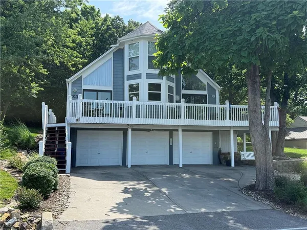 $750,000 | 35 X Street, Lake Lotawana, MO 64086