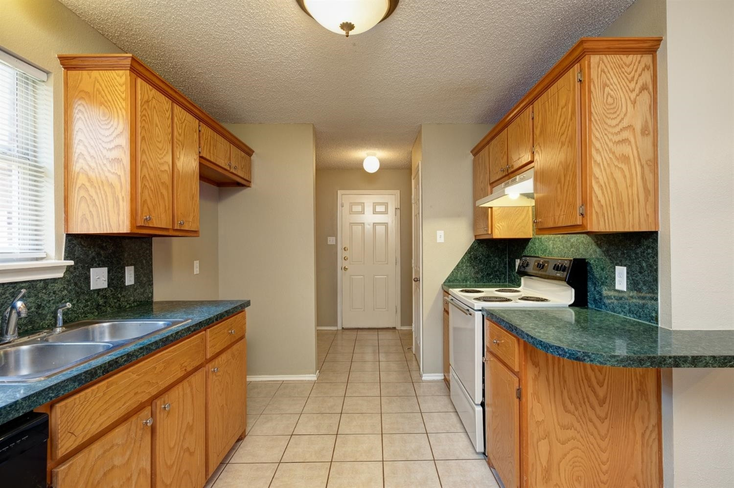 811 Grover Avenue Lubbock, TX 79416 - Photo 10 of 21 Photo 10