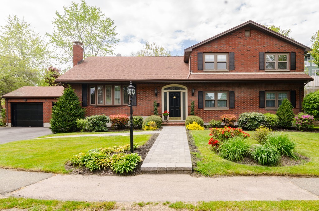 101 Gardiner Road Quincy, MA 02169 - Photo 1 of 18 Gallery Image 1