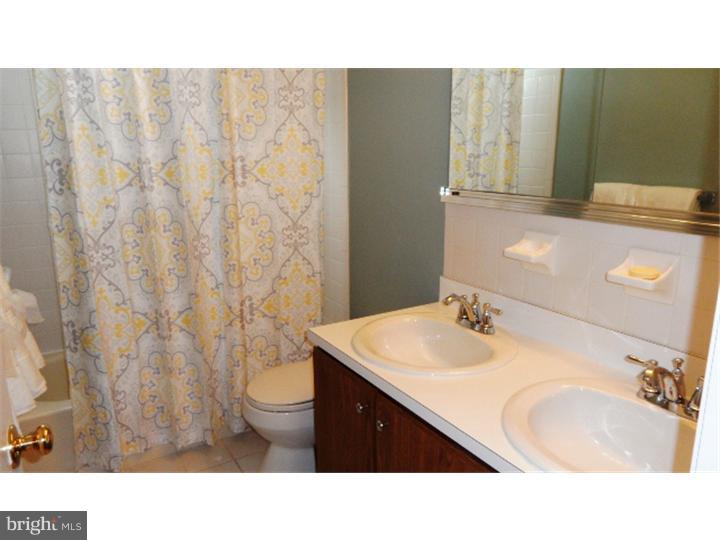 334 Newgate Road Langhorne, PA 19047 - Photo 20 of 25 Bathroom