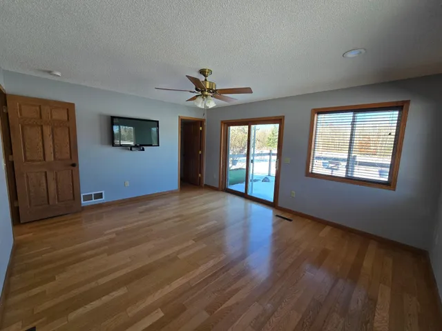 $550,000 | 1500 Olympic Street, Braham, MN 55006